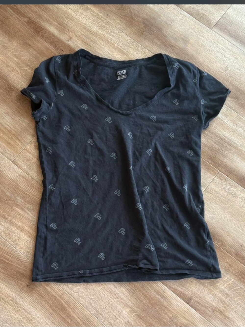 PINK Victoria's Secret Black V-neck Short Sleeve Tee with Logo Print